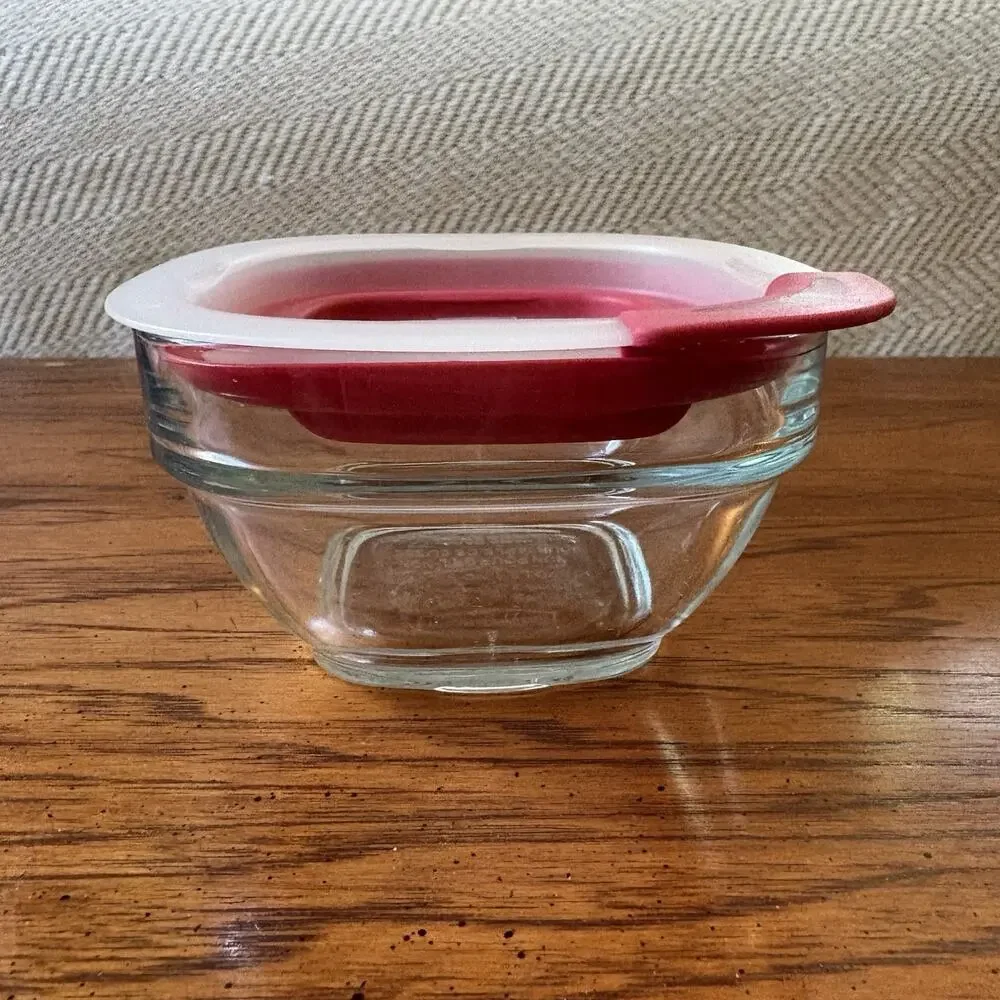 Rubbermaid glass food